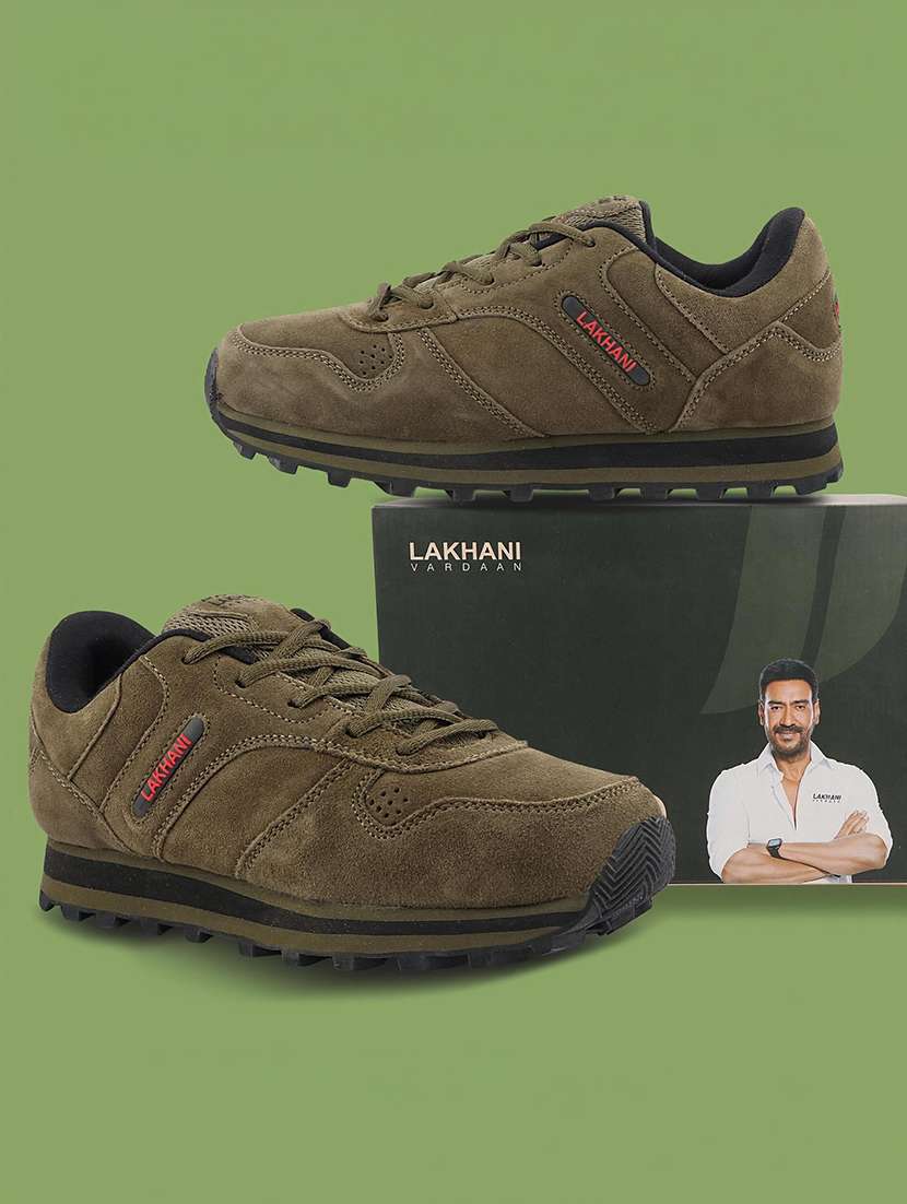 men solid lace up sport shoe