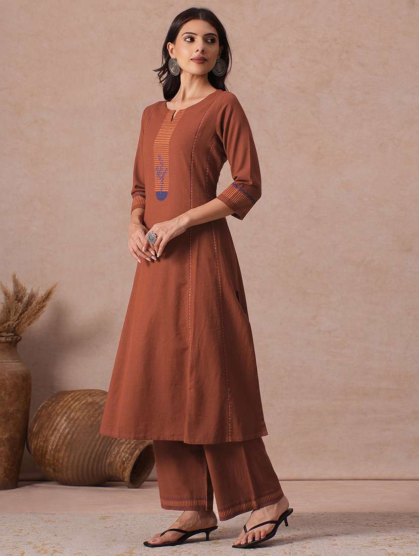 Women Printed Three Quarter Sleeves A-line Kurta - 22665478 -  Standard Image - 3