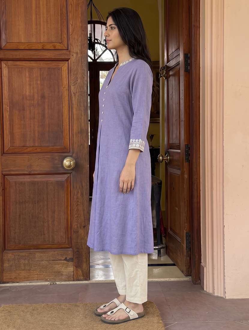 women embroidered three quarter sleeves kurta pant set - 22665853 -  Standard Image - 3