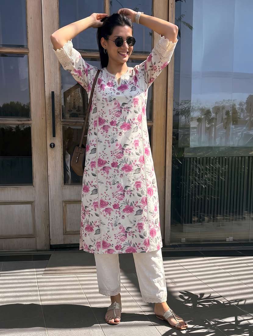 women printed three quarter sleeves kurta pant set