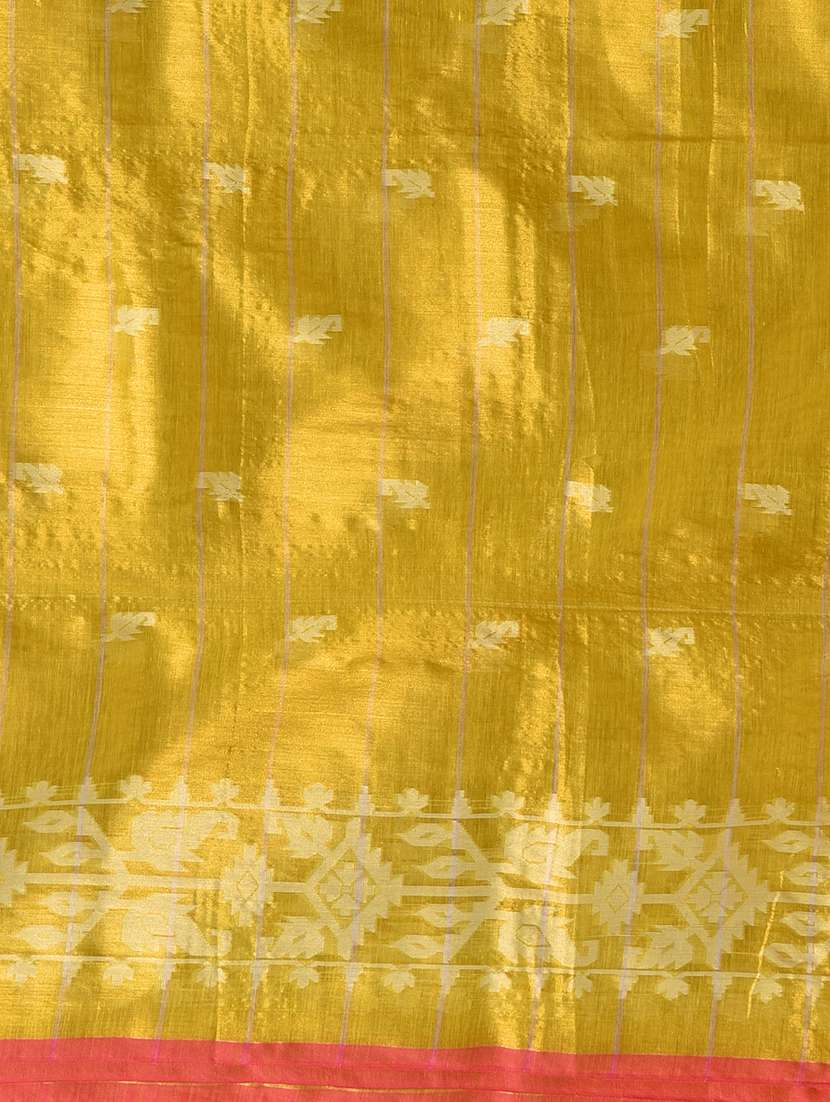 women self design handloom saree with blouse - 22687022 -  Standard Image - 3
