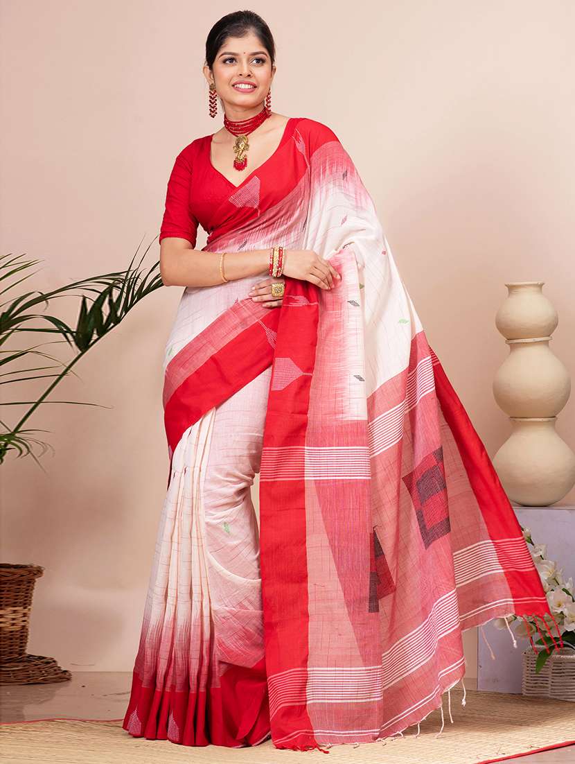 women self design handloom saree with blouse