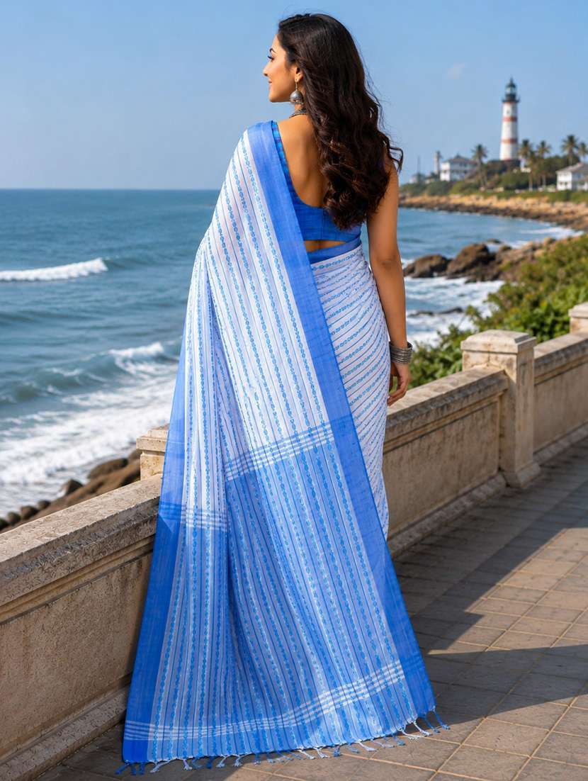 Women Self Design Handloom Saree With Blouse - 22688046 -  Standard Image - 3