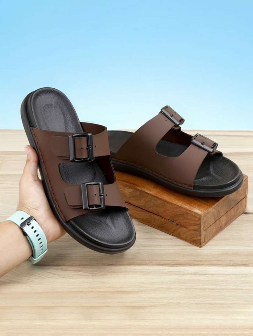 men solid slip on sandal