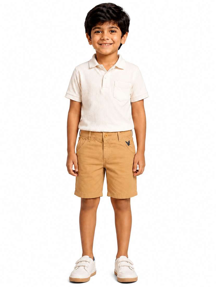 boys solid mid rise regular fit shorts