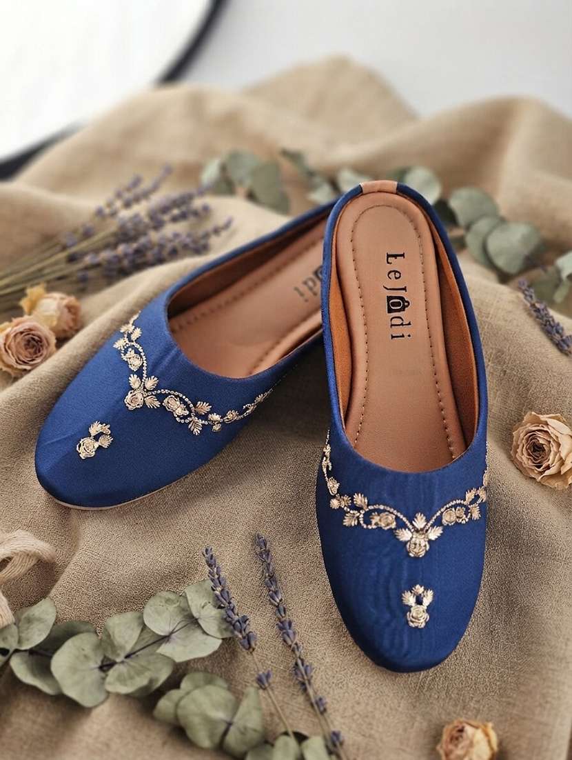 women embroidered slip on mules