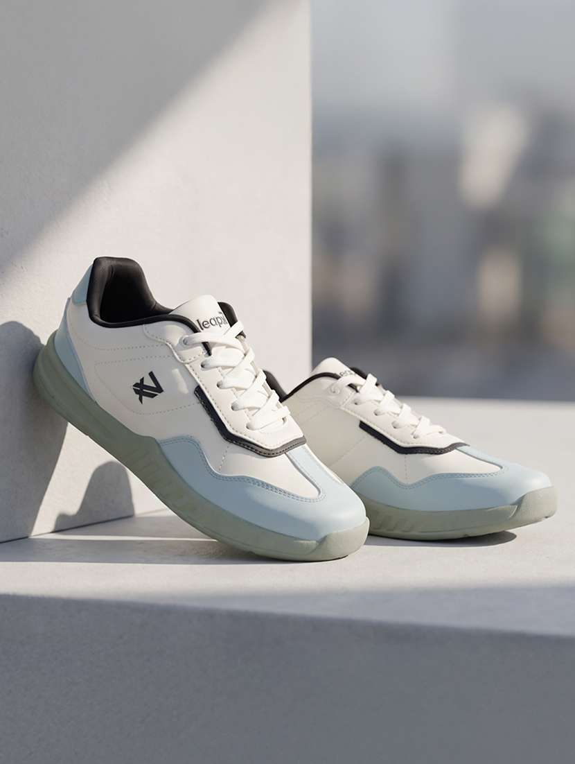 women colourblocked lace up sneaker