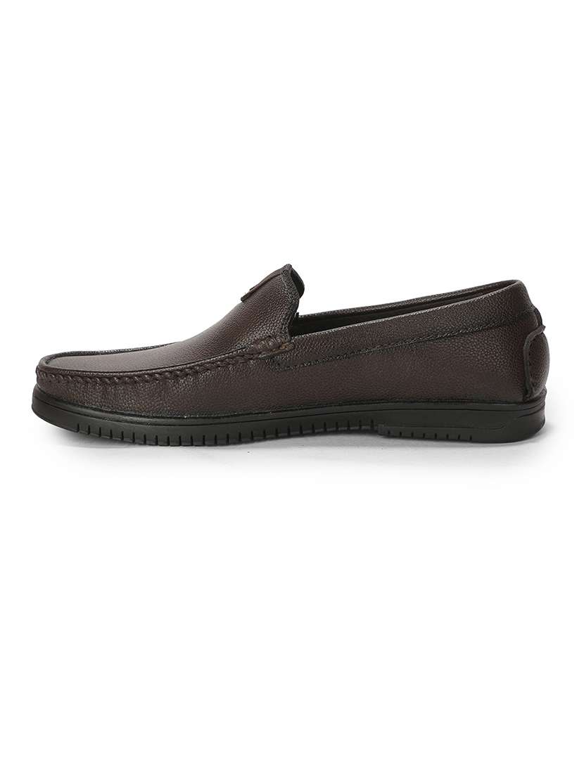 Men Brown Slip On Loafer - 22694852 -  Standard Image - 3
