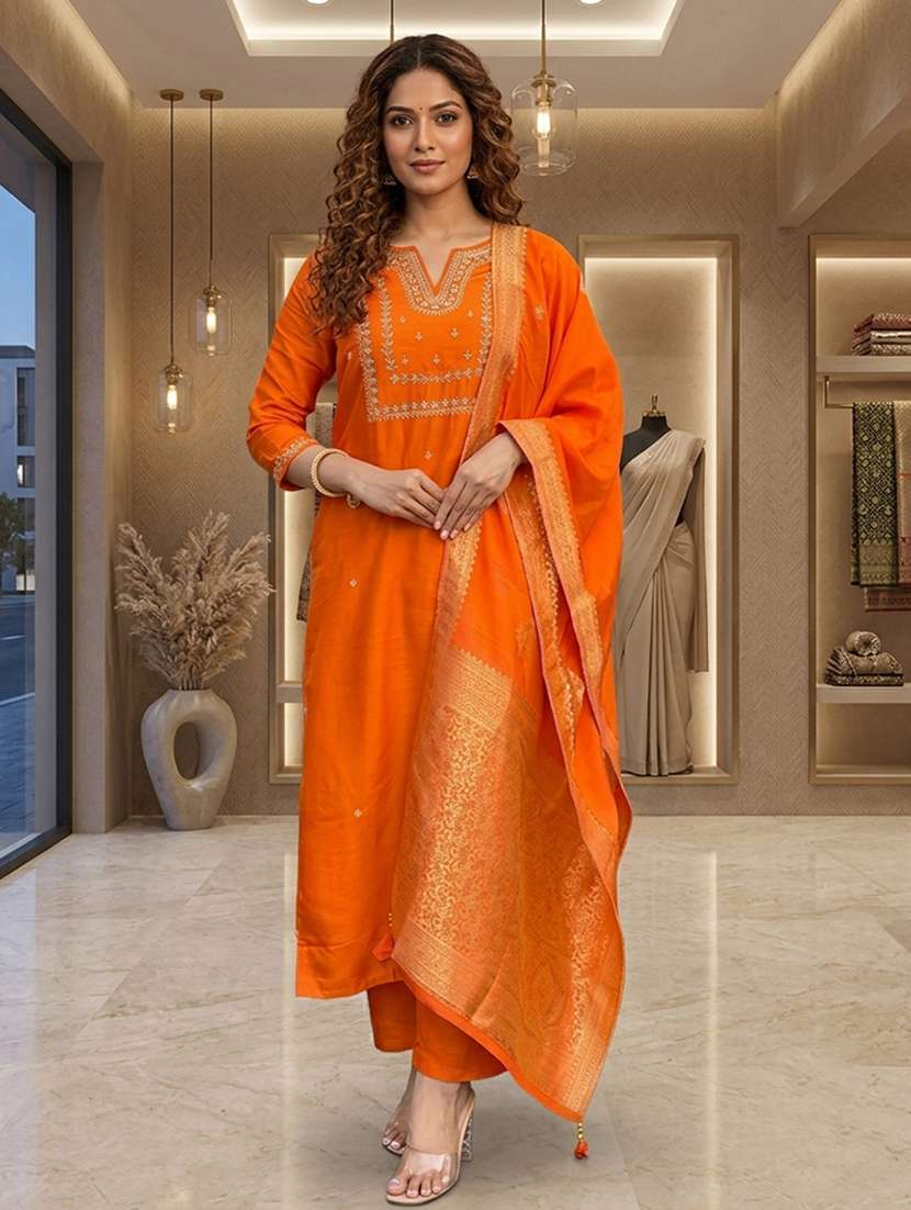 women embroidered three quarter sleeves kurta pant set with dupatta