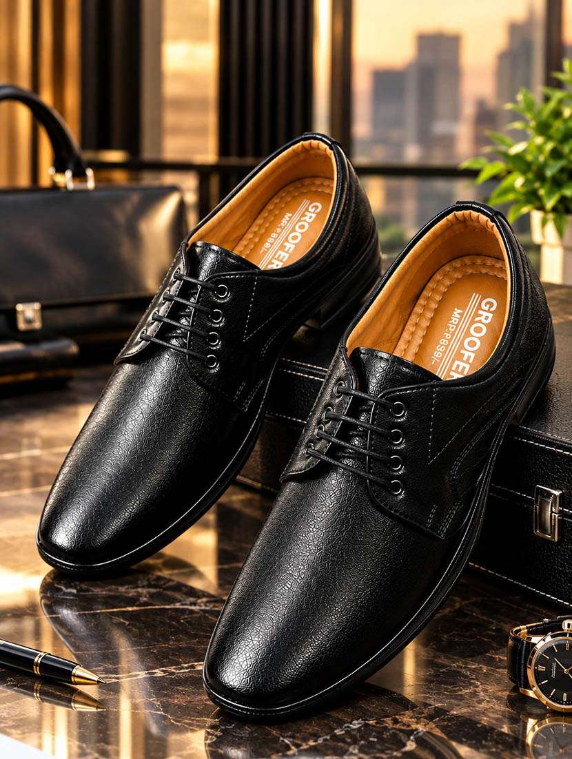 men black lace-up derby