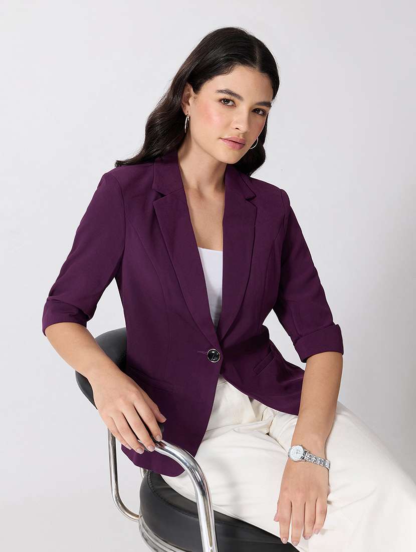 women solid three quarter sleeves single breasted blazer