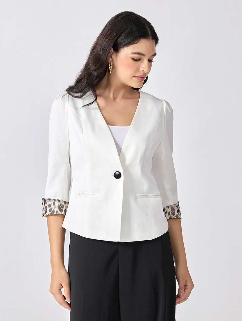 women solid three quarter sleeves single breasted blazer