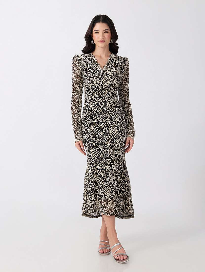 women self design long sleeves sheath dress