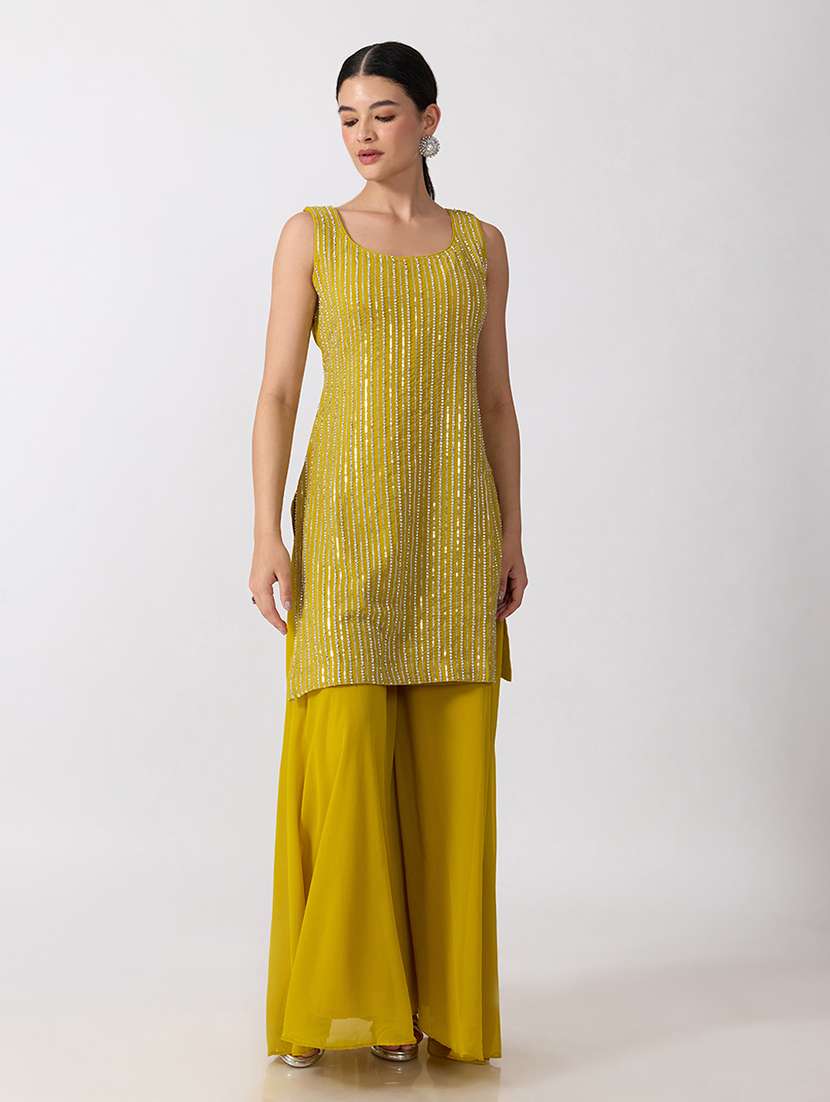 Women Embellished Sleeveless Kurta Palazzo Set With Dupatta - 22697185 -  Standard Image - 5