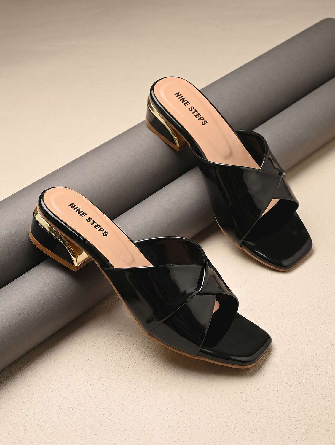 women solid slip on sandal