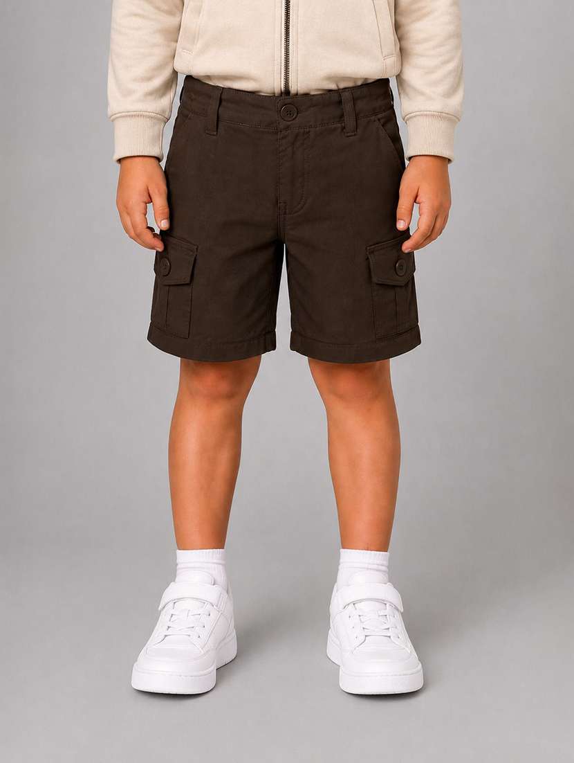 boys solid mid rise regular fit shorts