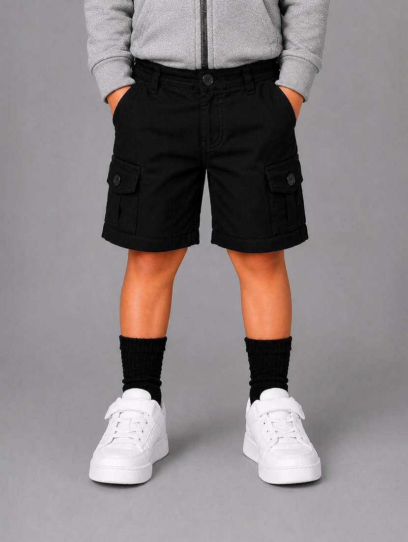 boys solid mid rise regular fit shorts