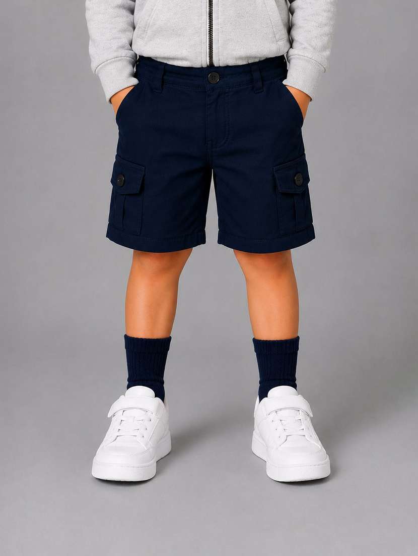 boys solid mid rise regular fit shorts