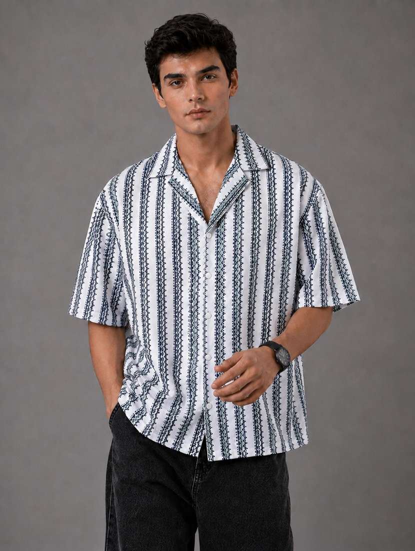 men printed short sleeves regular fit shirt