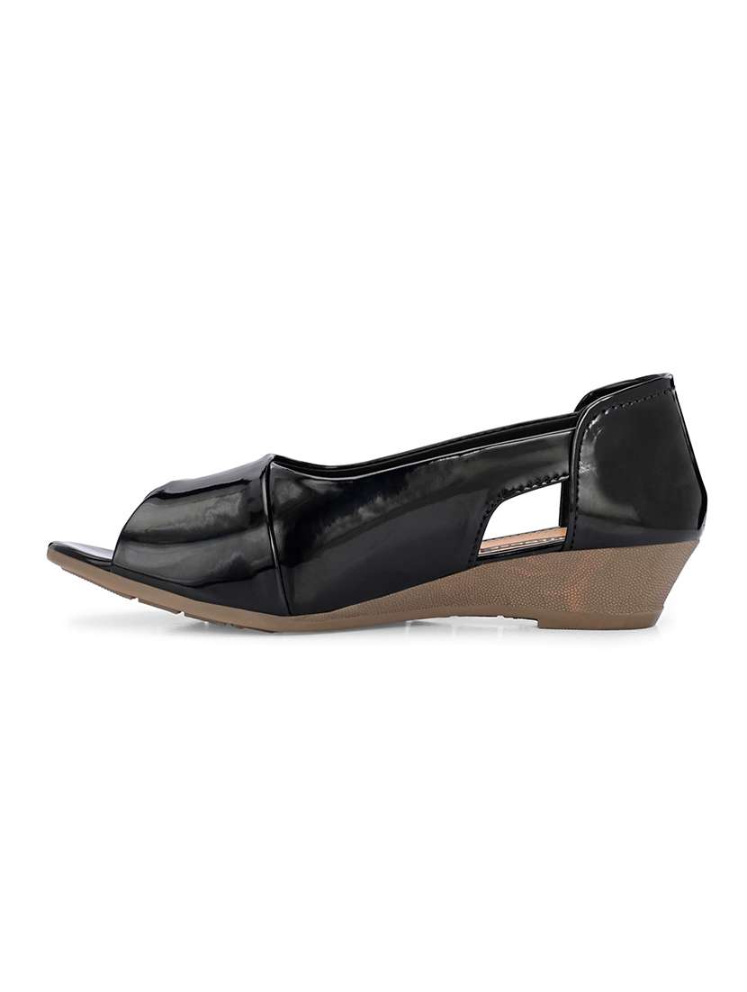 Women Solid Slip On Peep Toe Ballerina - 22701025 -  Standard Image - 3