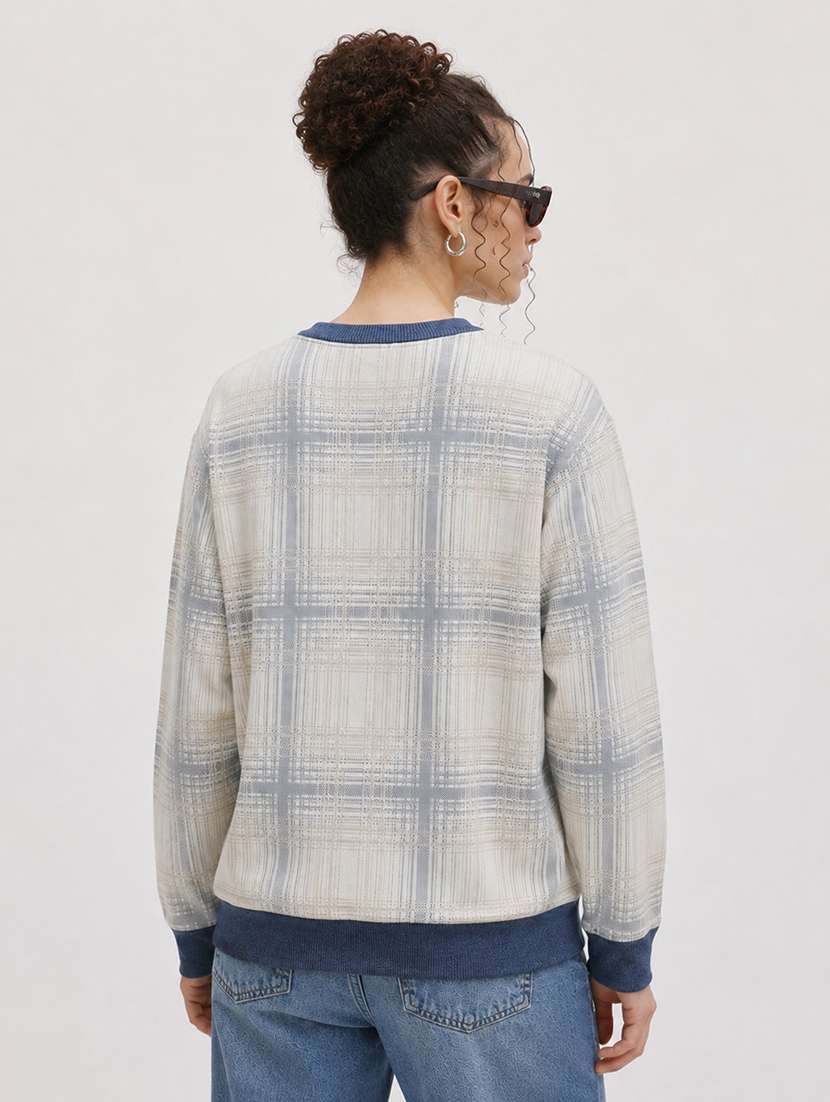 Women Checkered Long Sleeve Pullover - 22701533 -  Standard Image - 3
