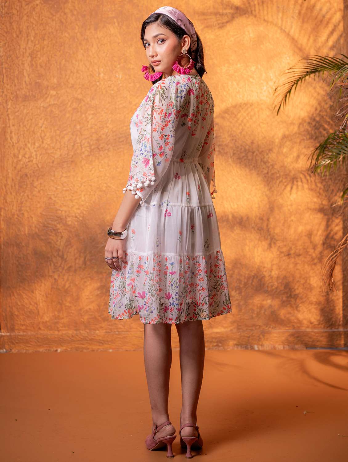 Women Printed Three Quarter Sleeves Tiered Dress - 22702347 -  Standard Image - 3