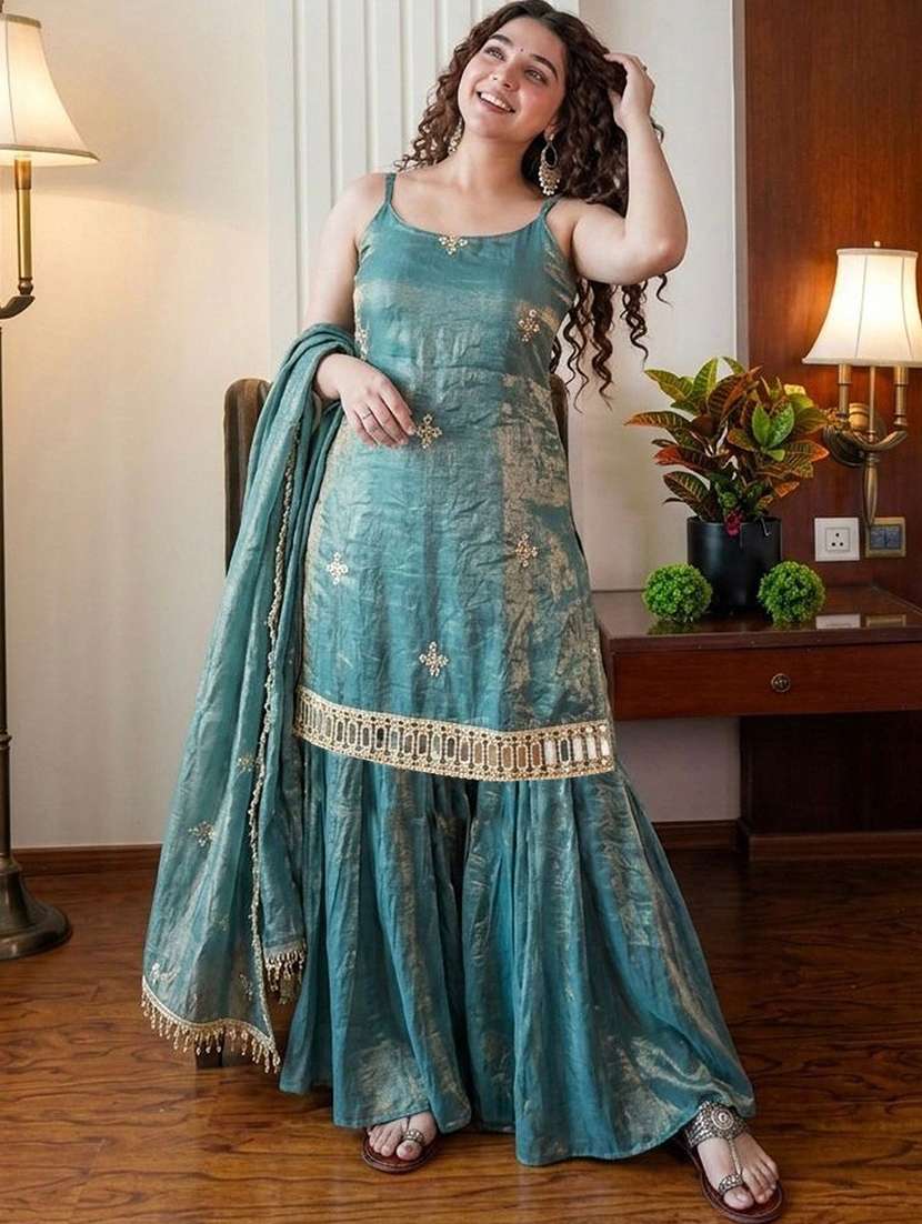Women Embroidered Sleeveless Kurta Sharara Set With Dupatta - 22702383 -  Standard Image - 3