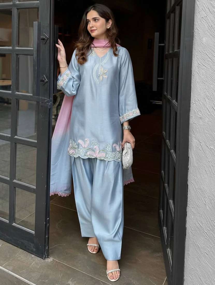 women embroidered three quarter sleeves kurta farshi salwar set with dupatta