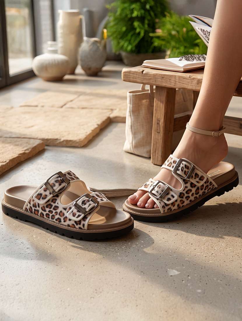 women printed slip on slides