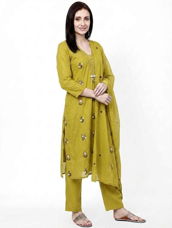 Women Embroidered Three Quarter Sleeves Kurta Pant Set With Dupatta - 22703020 -  Standard Image - 3