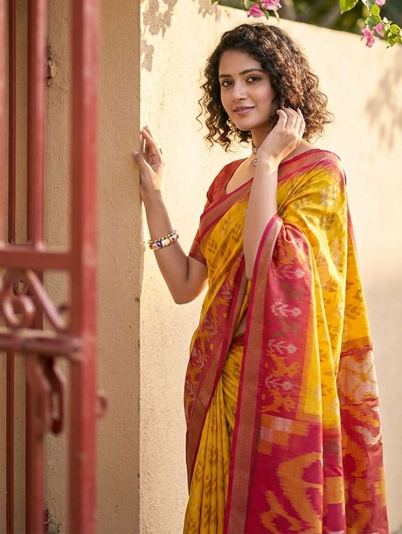 Women Self Design Pochampalli Saree With Blouse - 22703378 -  Standard Image - 5