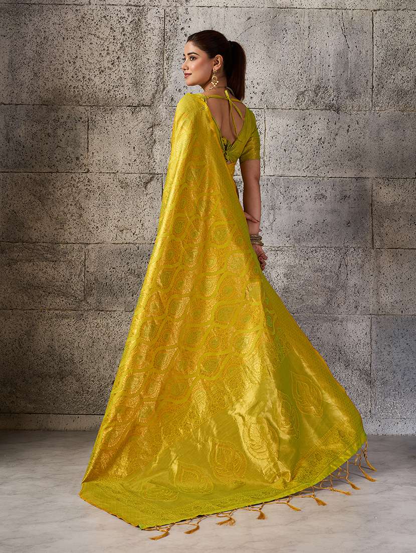 Women Self Design Banarasi Saree With Blouse - 22703497 -  Standard Image - 3