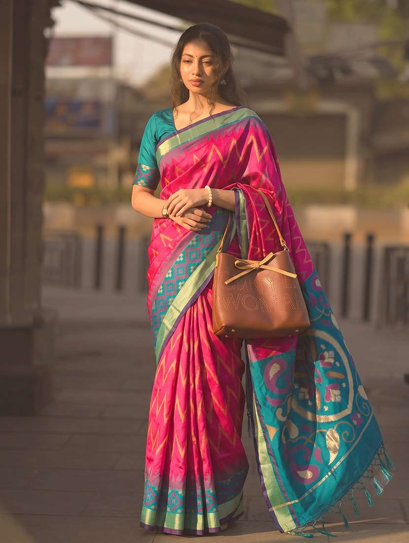 women self design pochampalli saree with blouse