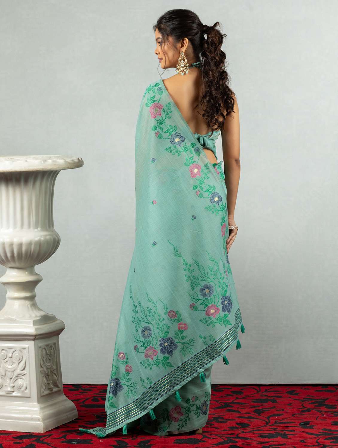 Women Self Design Handloom Saree With Blouse - 22704263 -  Standard Image - 3