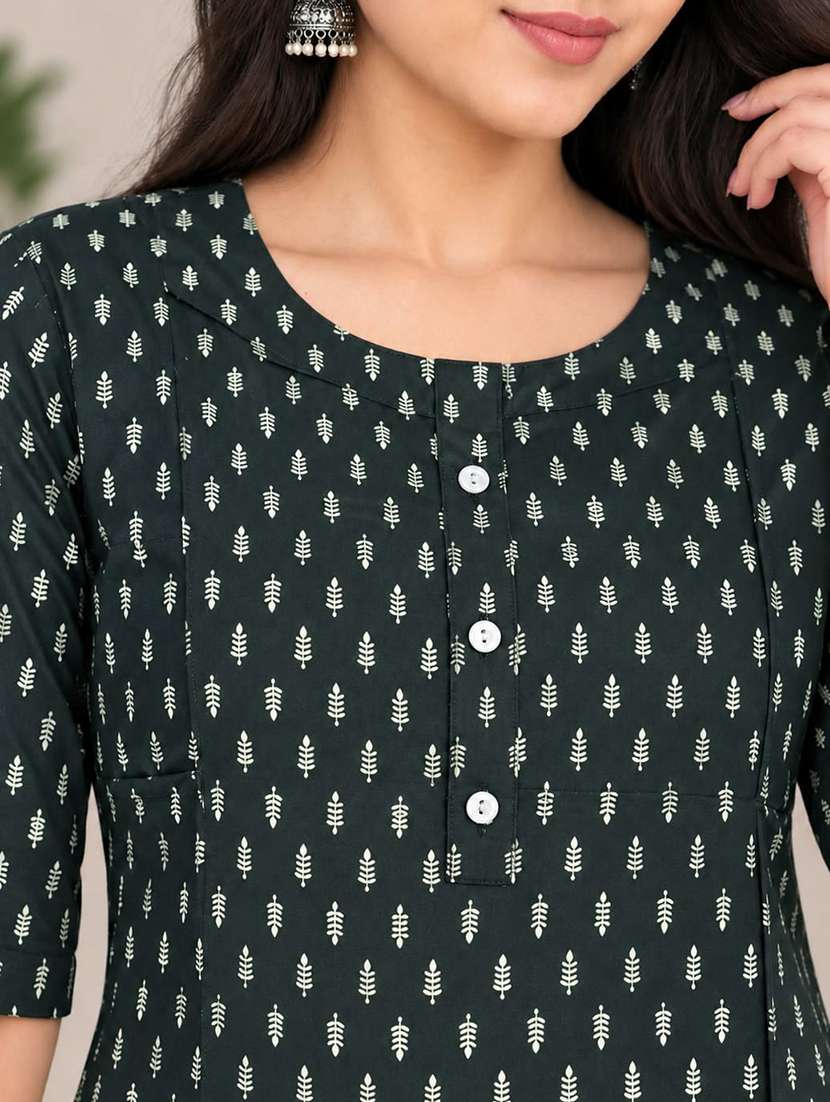 Women Printed Three Quarter Sleeves Straight Kurti - 22704445 -  Standard Image - 3
