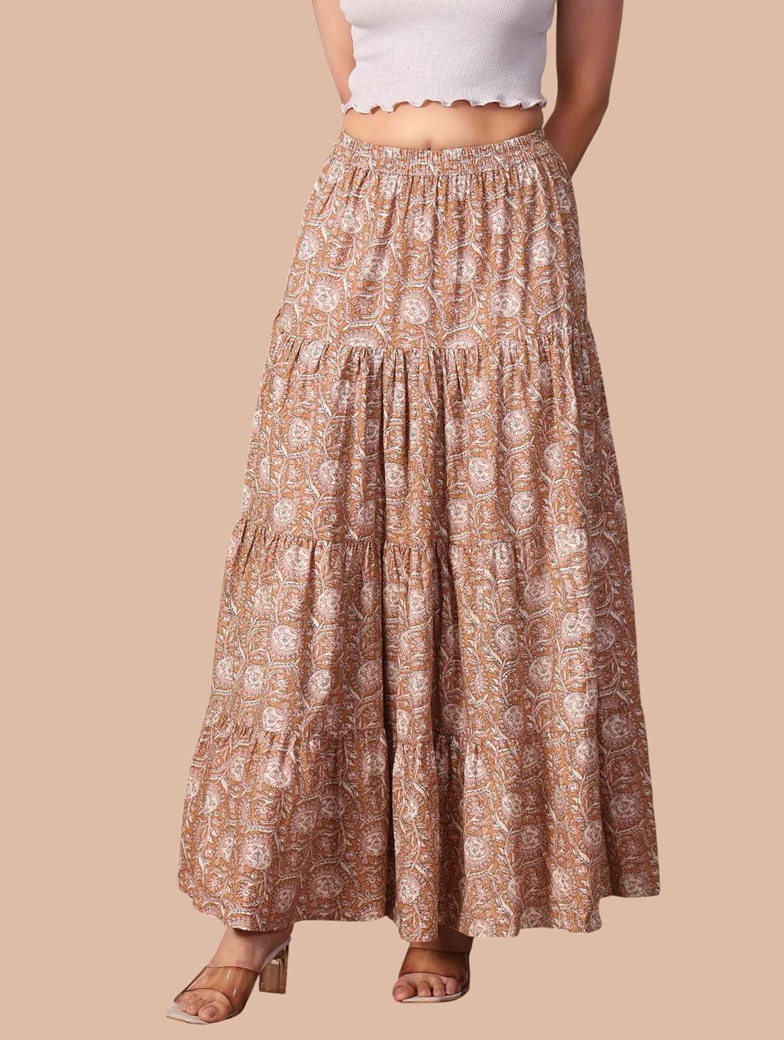 women printed mid rise flared skirt