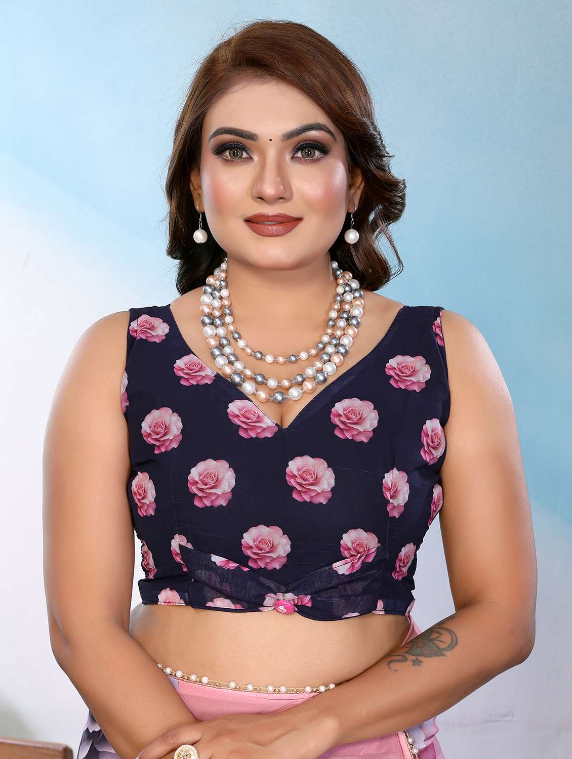 Women Printed Casual Wear Saree With Blouse - 22707304 -  Standard Image - 5
