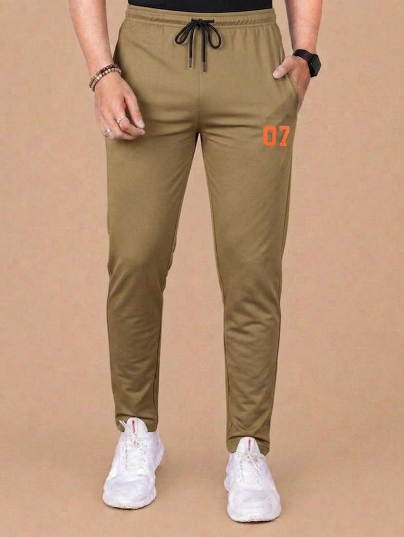 men printed mid rise full length track pant