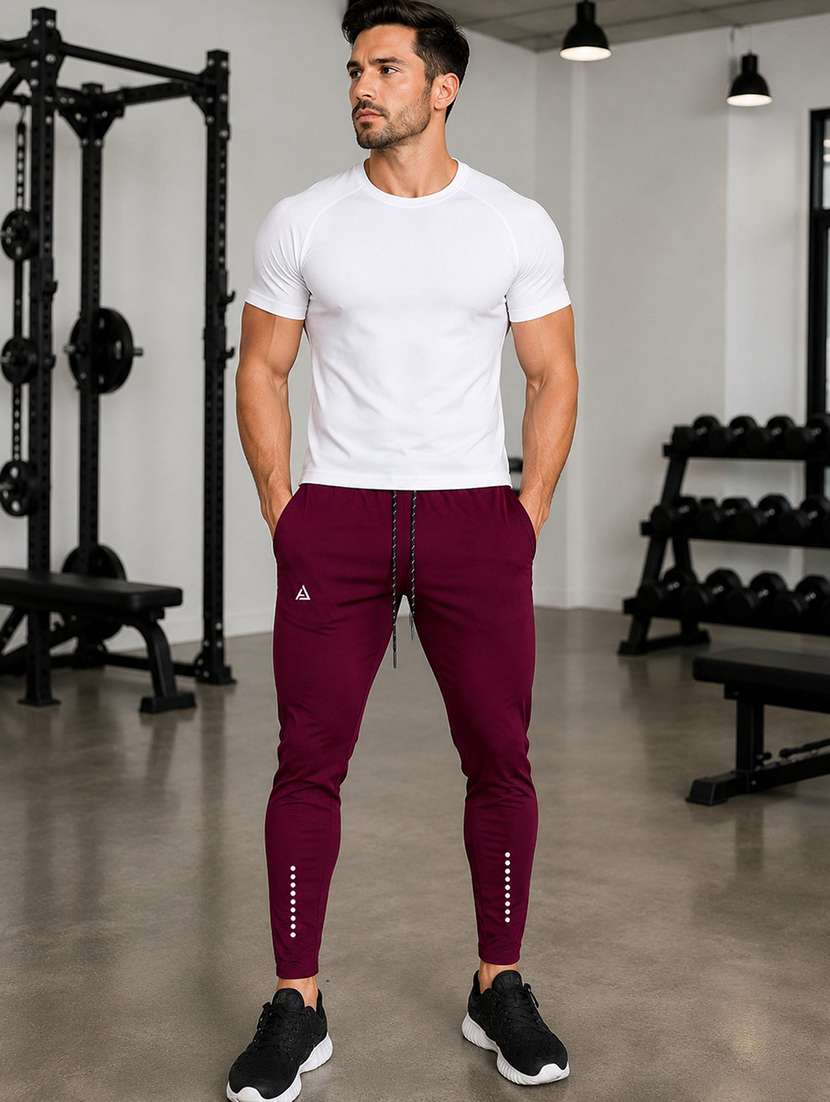 men printed mid rise full length track pant