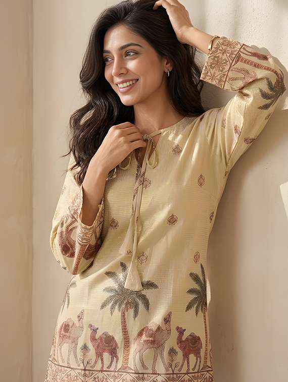 Women Embroidered Long Sleeves Straight Kurti - 22719500 -  Standard Image - 3