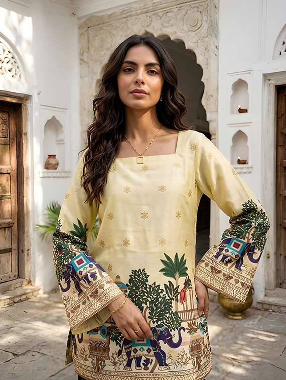 women printed long sleeves straight kurti