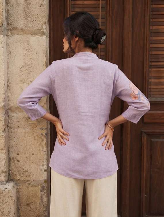 Women Embroidered Three Quarter Sleeves Straight Kurti - 22719515 -  Standard Image - 5