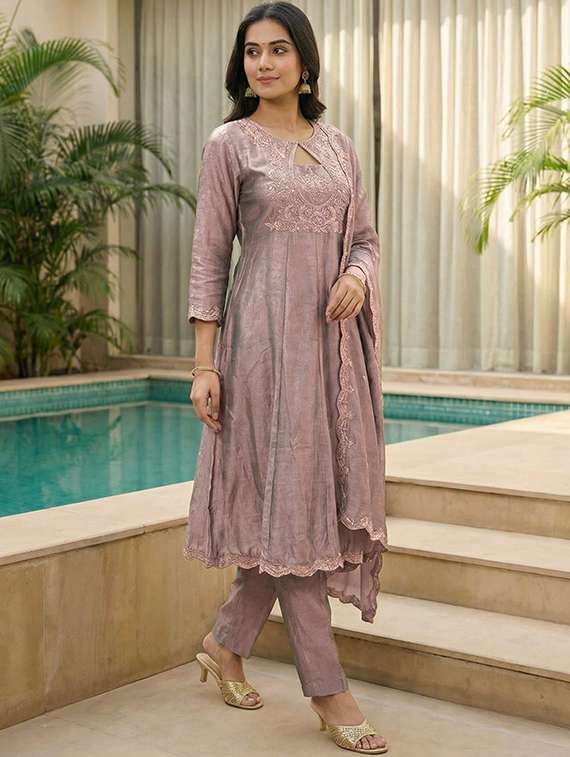 Women Embroidered Three Quarter Sleeves Kurta Pant Set With Dupatta - 22719614 -  Standard Image - 3
