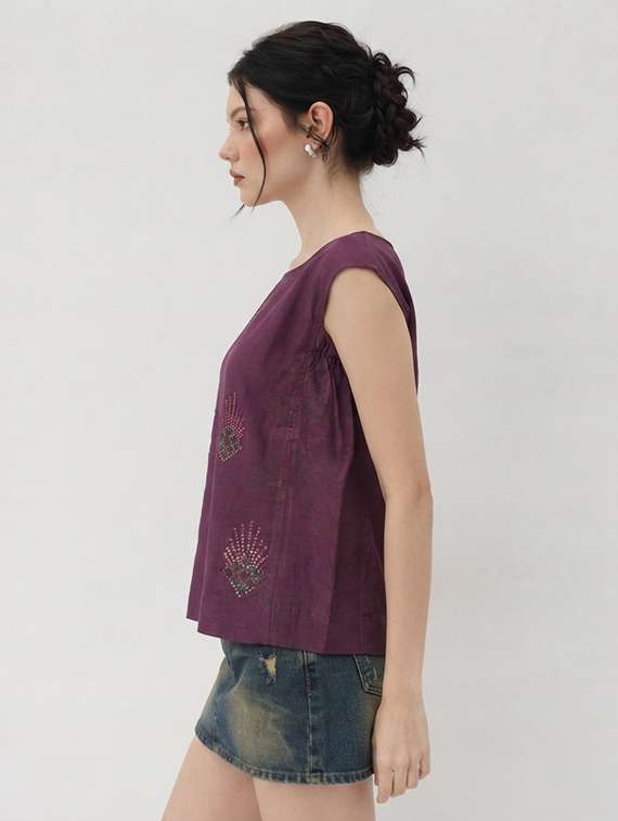 Women Embellished Cap Sleeves Regular Top - 22719618 -  Standard Image - 3