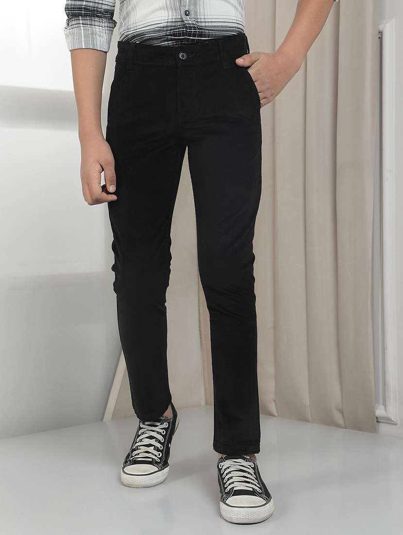 boys solid mid rise skinny fit jeans