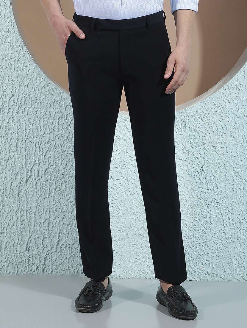 men solid mid rise chinos casual trouser