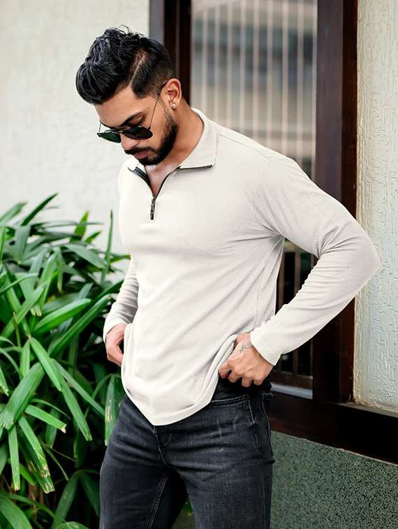 men textured long sleeves polo t-shirt