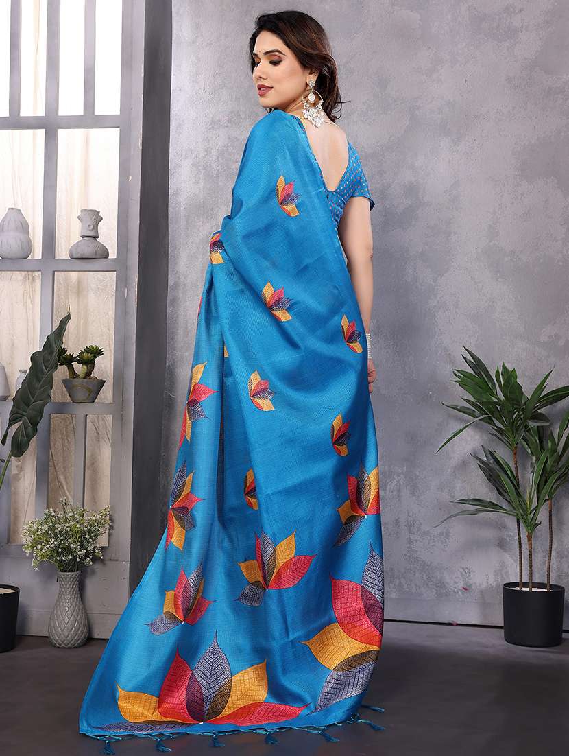 Women Printed Casual Wear Saree With Blouse - 22722889 -  Standard Image - 3