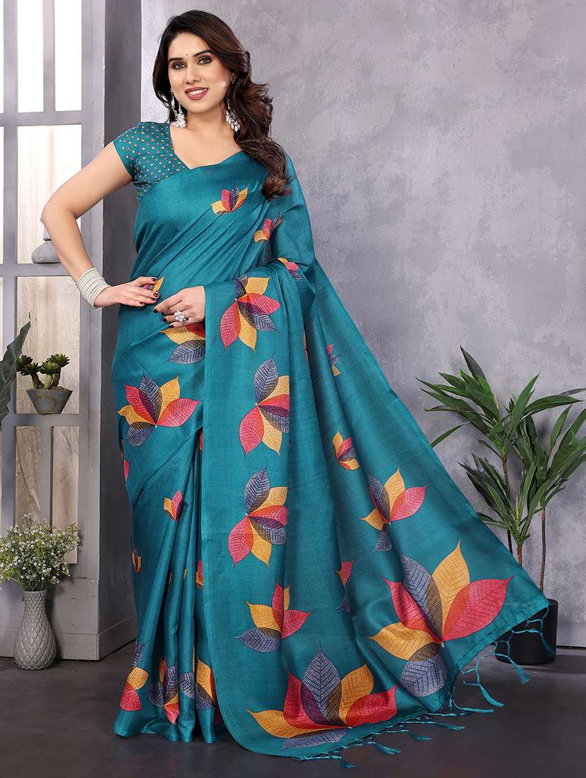 women printed casual wear saree with blouse