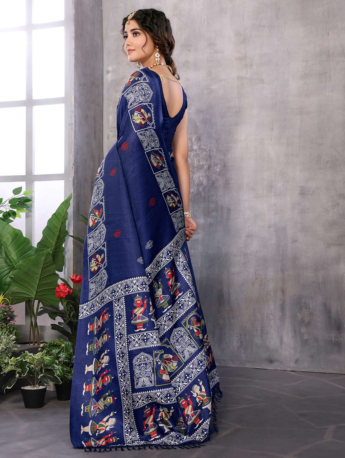 Women Printed Casual Wear Saree With Blouse - 22722993 -  Standard Image - 3